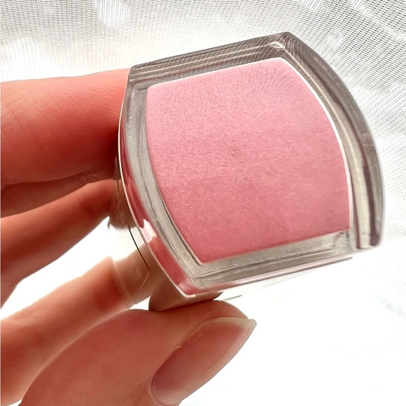 J.O.A. Coral Lipstick - Picture 4 of 5